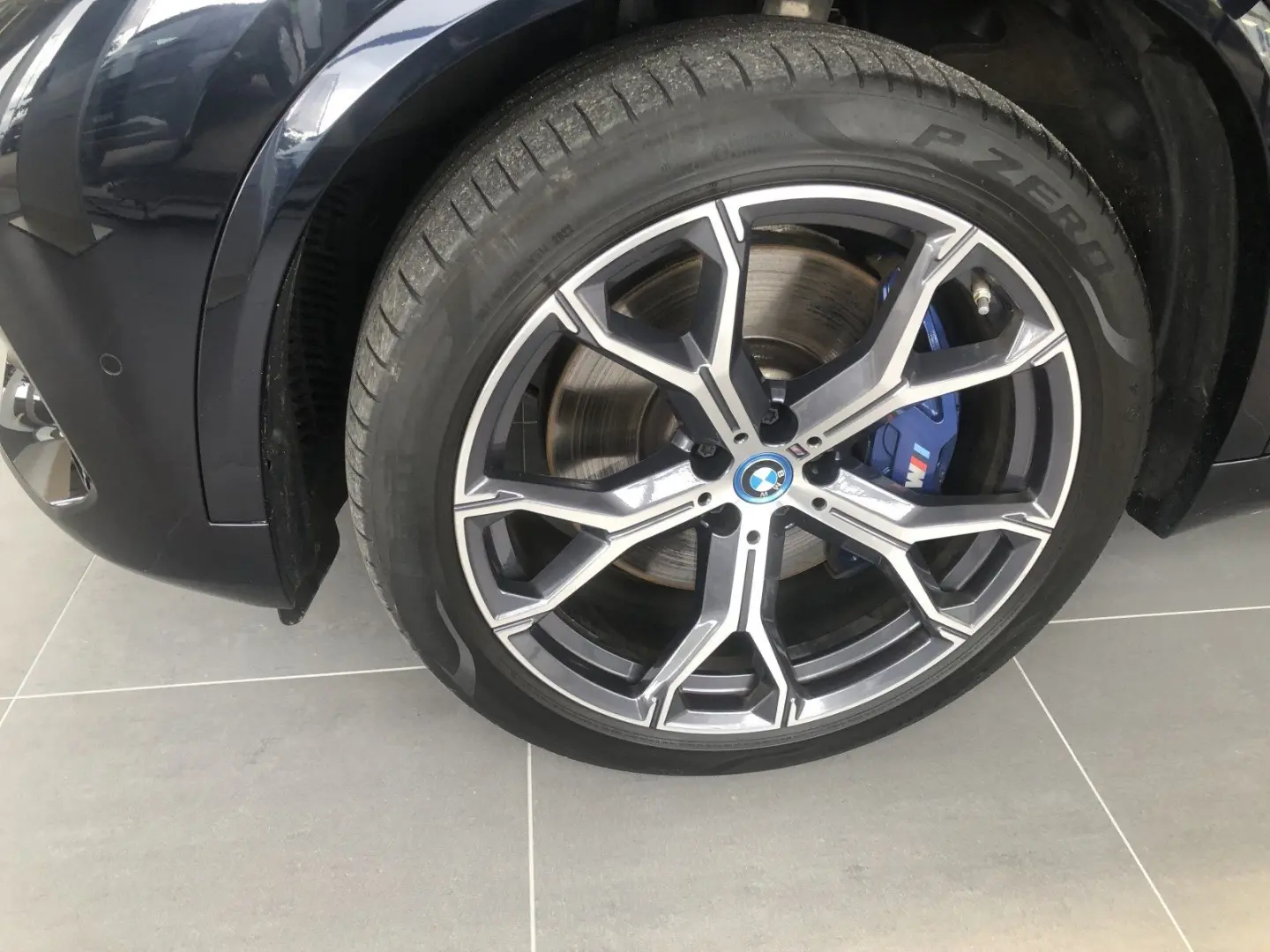 X5 xDrive 45e M-Sport AHK HUD ACC