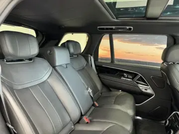 Range Rover P460e Hybrid LWB Autobio HUD Navi