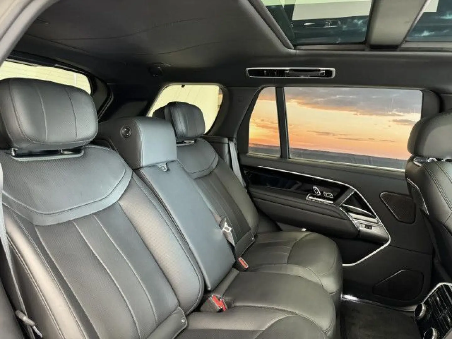 Range Rover P460e Hybrid LWB Autobio HUD Navi