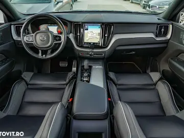 Volvo XC 60 Recharge T8 Twin Engine eAWD R-Design