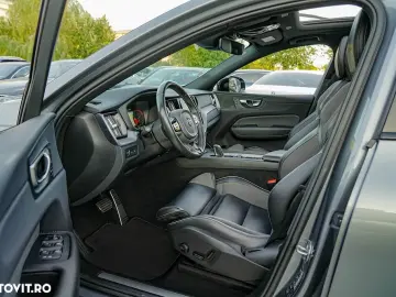 Volvo XC 60 Recharge T8 Twin Engine eAWD R-Design