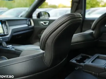 Volvo XC 60 Recharge T8 Twin Engine eAWD R-Design