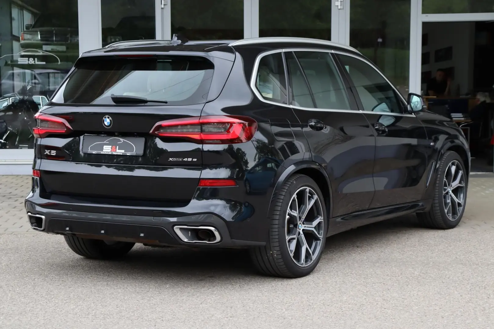 X5 xDrive 45e M Sport