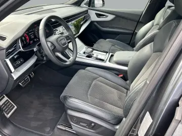 Audi Q7 45 TDI quattro S-LINE