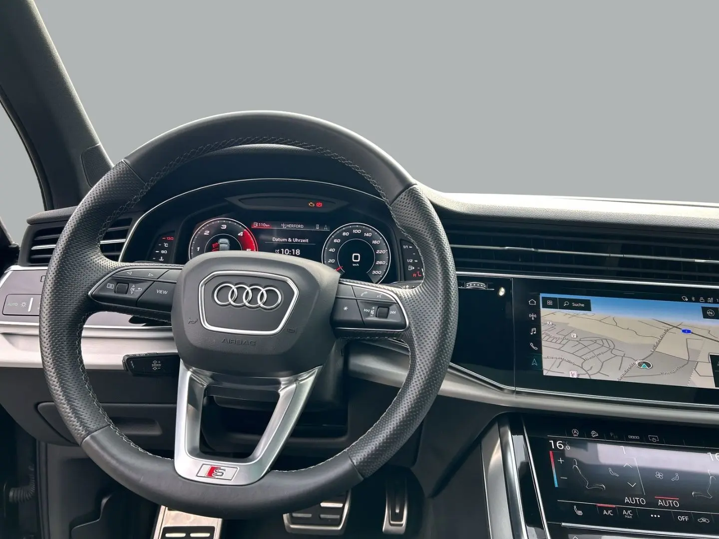 Audi Q7 45 TDI quattro S-LINE