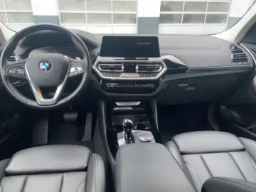 X4 xDrive 30d Navi Memory Sitze LED Dyn. Kurvenl