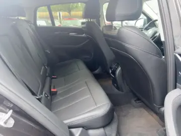 X4 xDrive 30d Navi Memory Sitze LED Dyn. Kurvenl