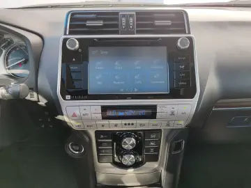 Toyota Land Cruiser 2.8l Turbo D-4D AVS Aut. Luxury