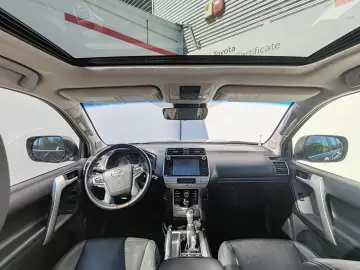 Toyota Land Cruiser 2.8l Turbo D-4D AVS Aut. Luxury