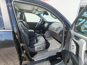 Toyota Land Cruiser 2.8l Turbo D-4D AVS Aut. Luxury