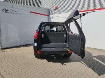Toyota Land Cruiser 2.8l Turbo D-4D AVS Aut. Luxury
