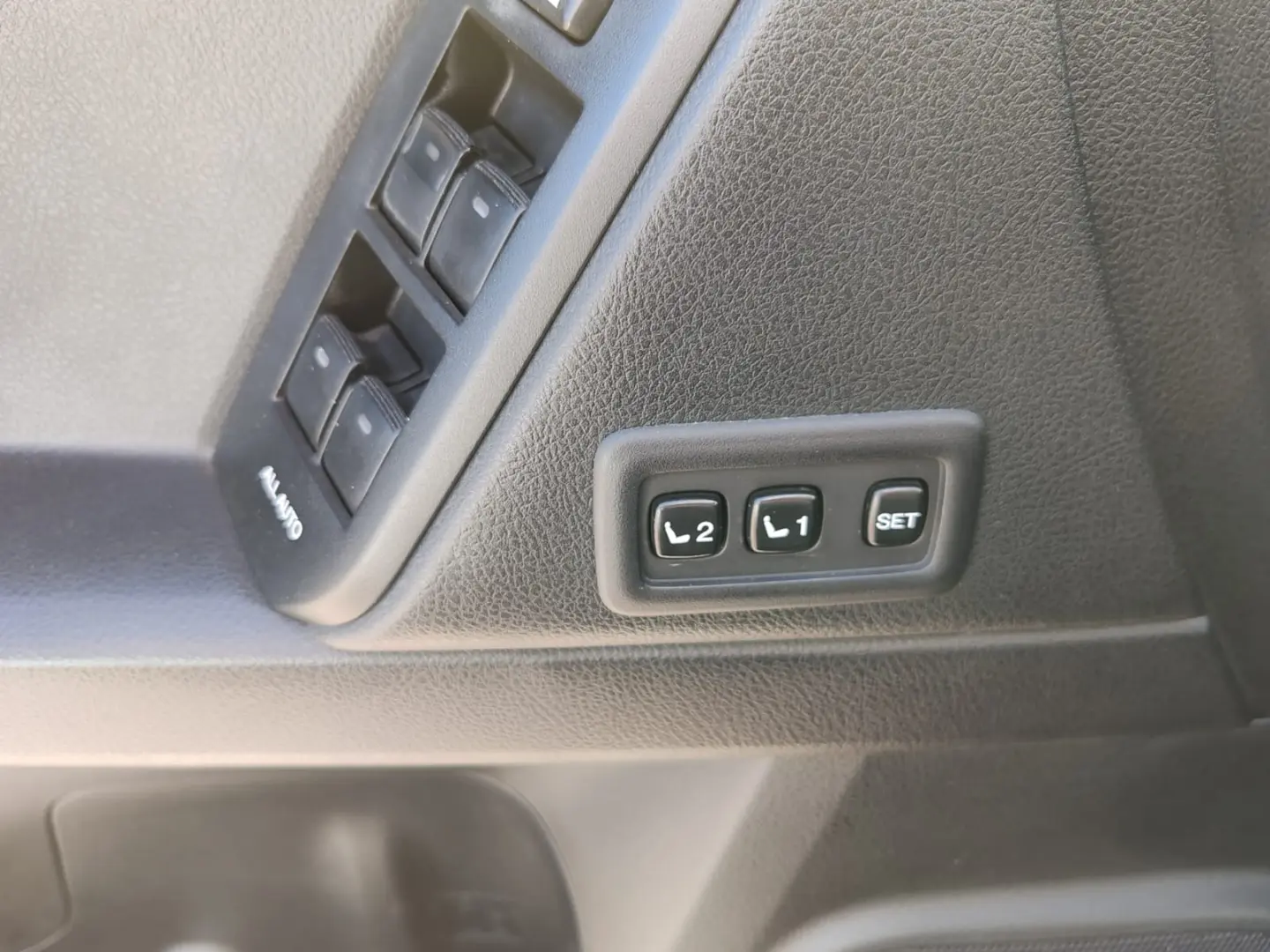 Toyota Land Cruiser 2.8l Turbo D-4D AVS Aut. Luxury