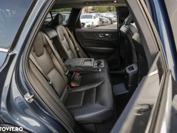 Volvo XC 60 Recharge T6 Twin Engine eAWD