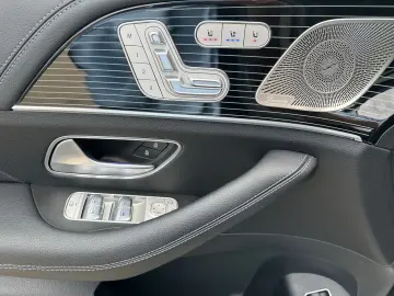 GLE 450 d 4M AMG Burm Distr Pano Sitzkli AHK AIR