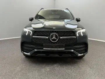 GLE 400d AMG 2x SMARAGD PANO BURM MEMO STD-HZG
