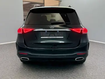 GLE 400d AMG 2x SMARAGD PANO BURM MEMO STD-HZG
