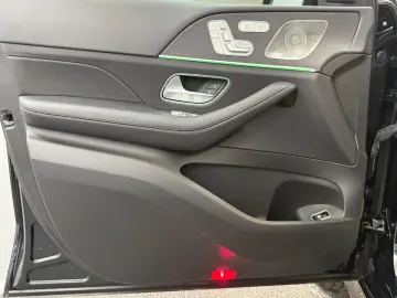 GLE 400d AMG 2x SMARAGD PANO BURM MEMO STD-HZG