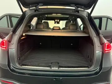 GLE 400d AMG 2x SMARAGD PANO BURM MEMO STD-HZG