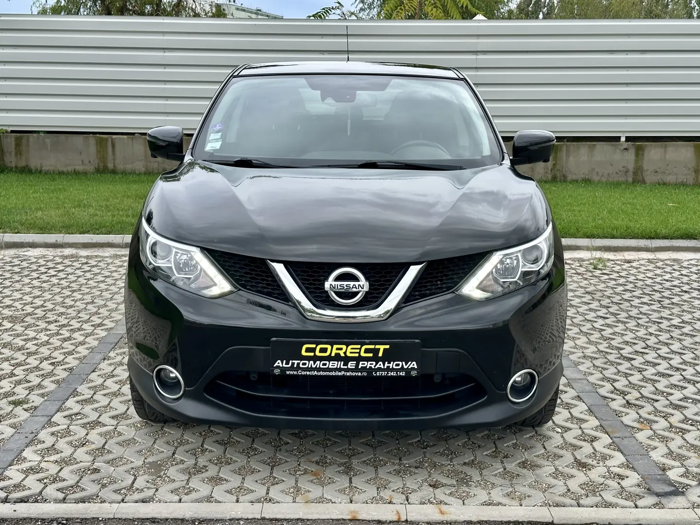 Nissan Qashqai    carlig remorcare   157.000 km   camera 360