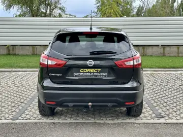 Nissan Qashqai    carlig remorcare   157.000 km   camera 360