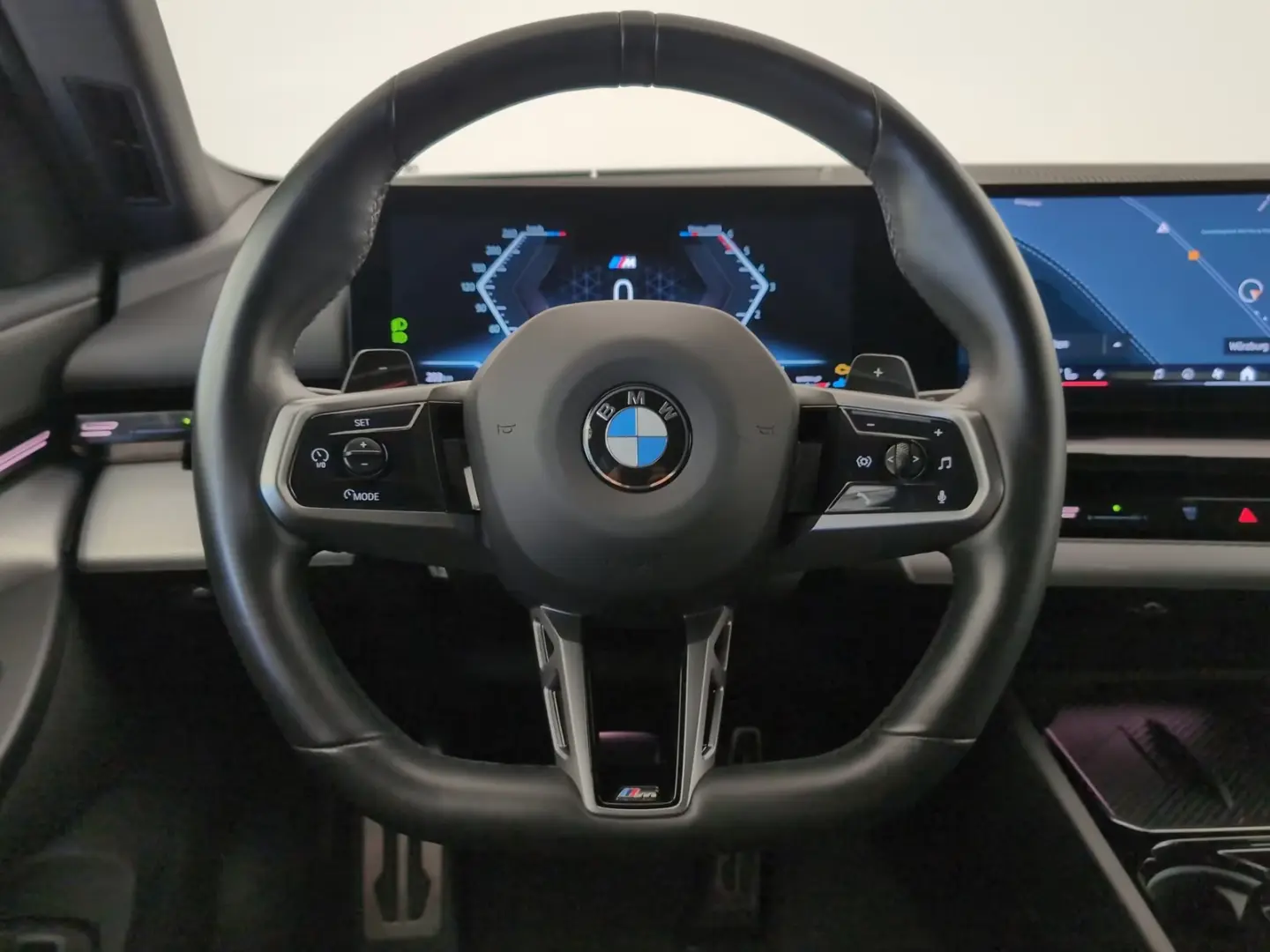 BMW 520 d Pachet Sedan M Sport DAB SHZ