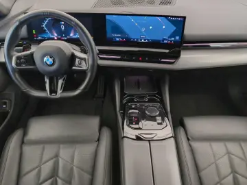 BMW 520 d Pachet Sedan M Sport DAB SHZ
