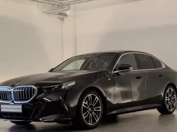 BMW 520 d Pachet Sedan M Sport DAB SHZ