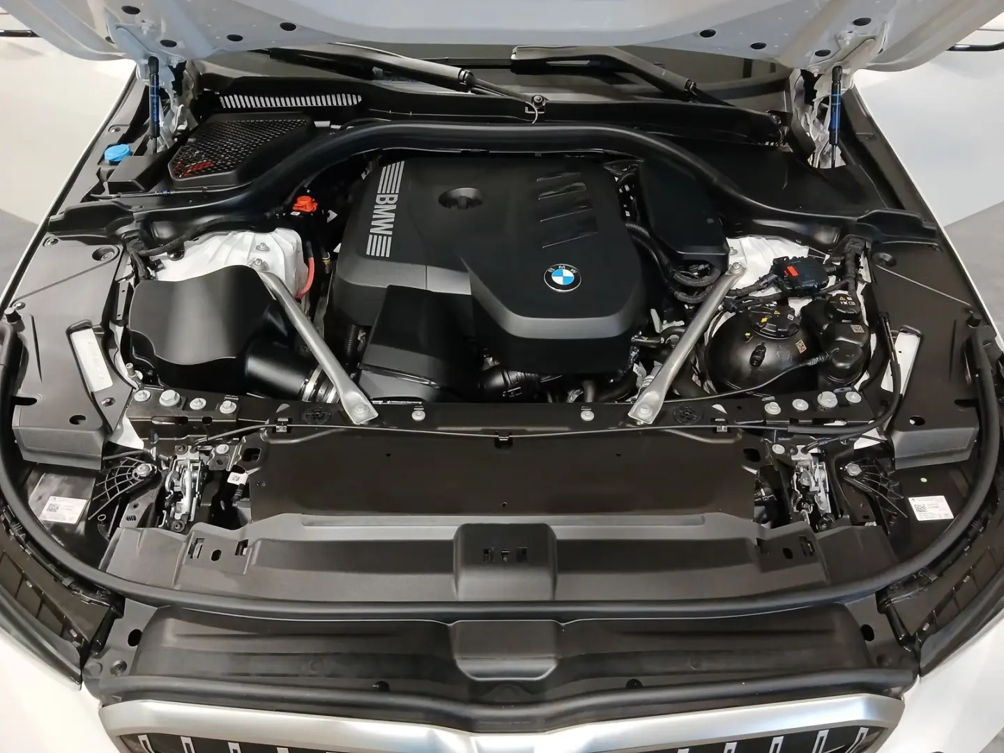 BMW 520 i Limuzina M Sport Driv.Assist