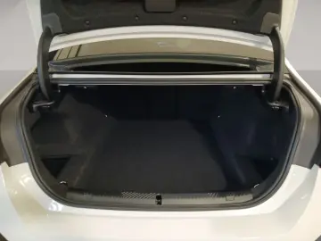 BMW 520 i Limuzina M Sport Driv.Assist