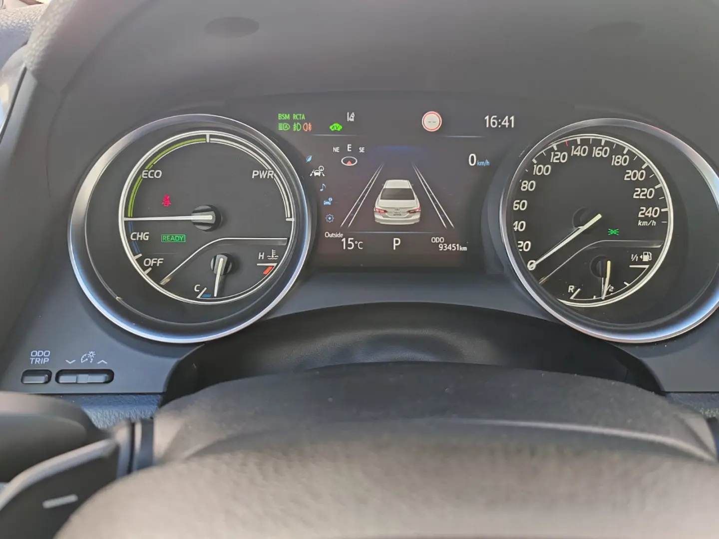 Toyota Camry Luxury