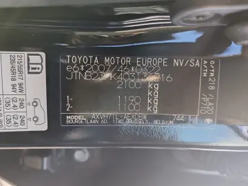 Toyota Camry Luxury