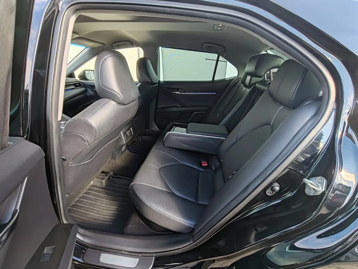 Toyota Camry Luxury