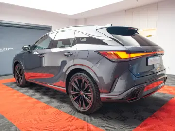 Lexus RX500h