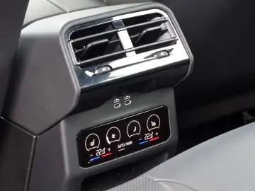 BMW 520 i M Sport - HeadUp  360  CAM