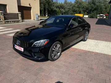 Mercedes-Benz C 300