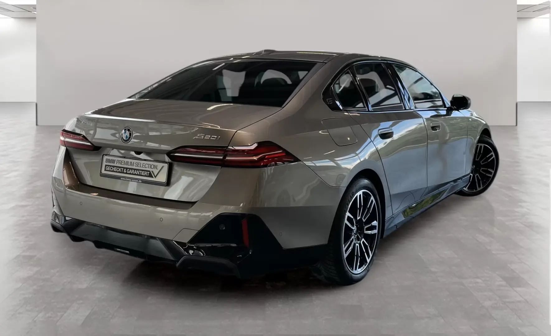 BMW 520 i Limuzina M Sport Driv.Assist