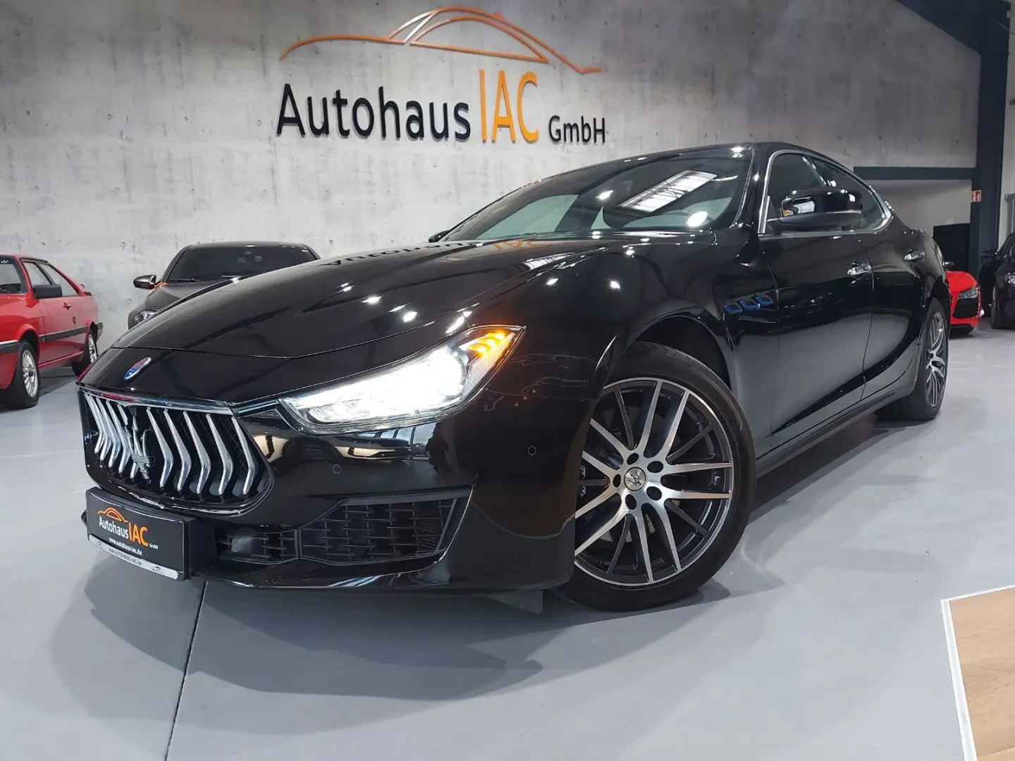 Ghibli NAVI SHZ MEMO-SIT XENON SPORT CARPLAY