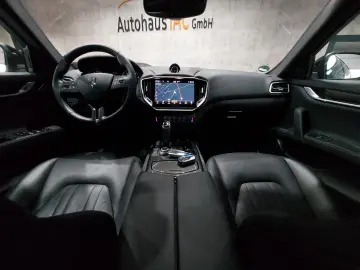 Ghibli NAVI SHZ MEMO-SIT XENON SPORT CARPLAY