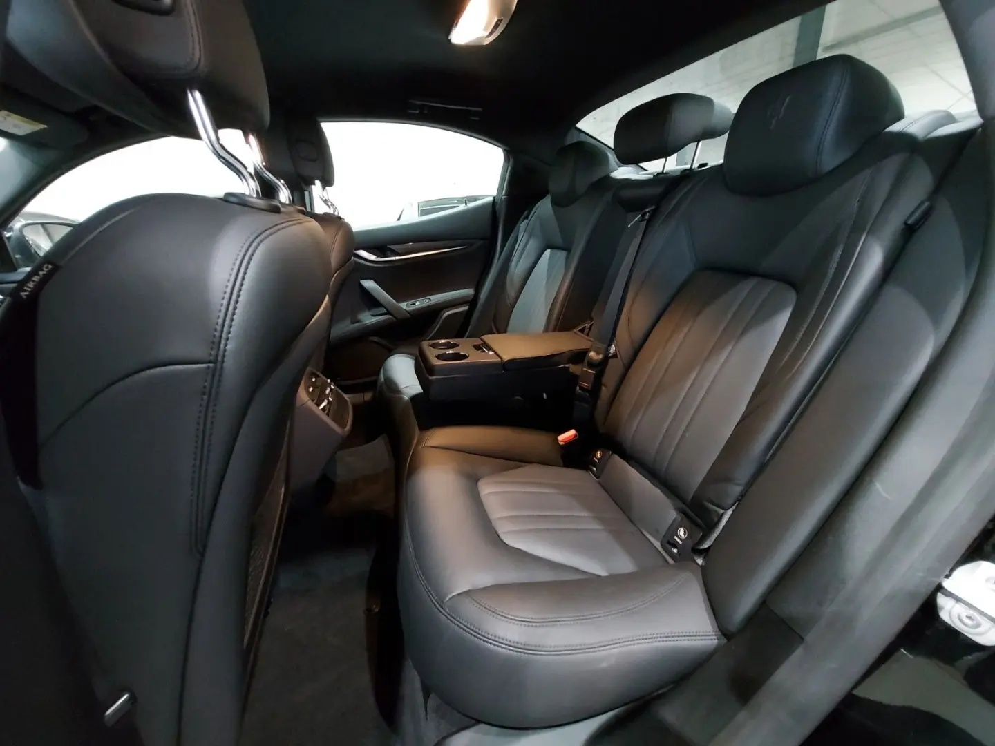 Ghibli NAVI SHZ MEMO-SIT XENON SPORT CARPLAY