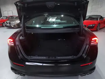 Ghibli NAVI SHZ MEMO-SIT XENON SPORT CARPLAY