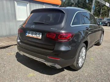 Mercedes-Benz GLC 220 d 4MATIC