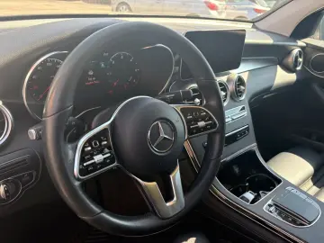 Mercedes-Benz GLC 220 d 4MATIC