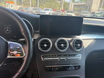 Mercedes-Benz GLC 220 d 4MATIC