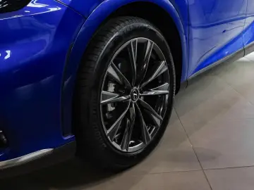 RX 350 h F Sport Design HUD PANO NAVI SHZ PDC KL
