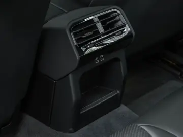 BMW 530 e M-Sport-ConducereAssPlus-Parking