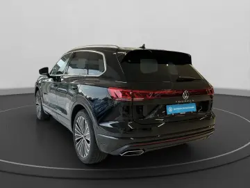 Touareg 3.0 V6 TDI 4Motion Elegance  NACHT LUFT