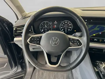 Touareg 3.0 V6 TDI 4Motion Elegance  NACHT LUFT