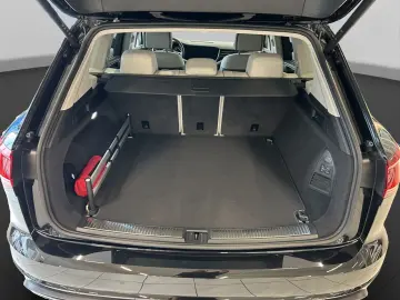 Touareg 3.0 V6 TDI 4Motion Elegance  NACHT LUFT