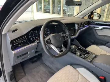 Touareg 3.0 V6 TDI 4Motion Elegance  NACHT LUFT