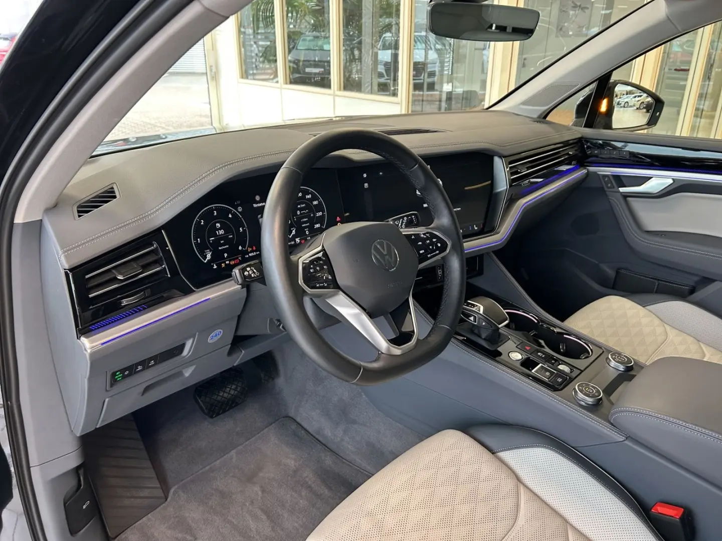 Touareg 3.0 V6 TDI 4Motion Elegance  NACHT LUFT
